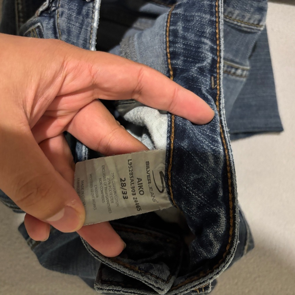 Silver Jeans Co Aiko Low Rise Bootcut Jeans Blue Wash 28x33 Grunge Y2K Western - Picture 5 of 6